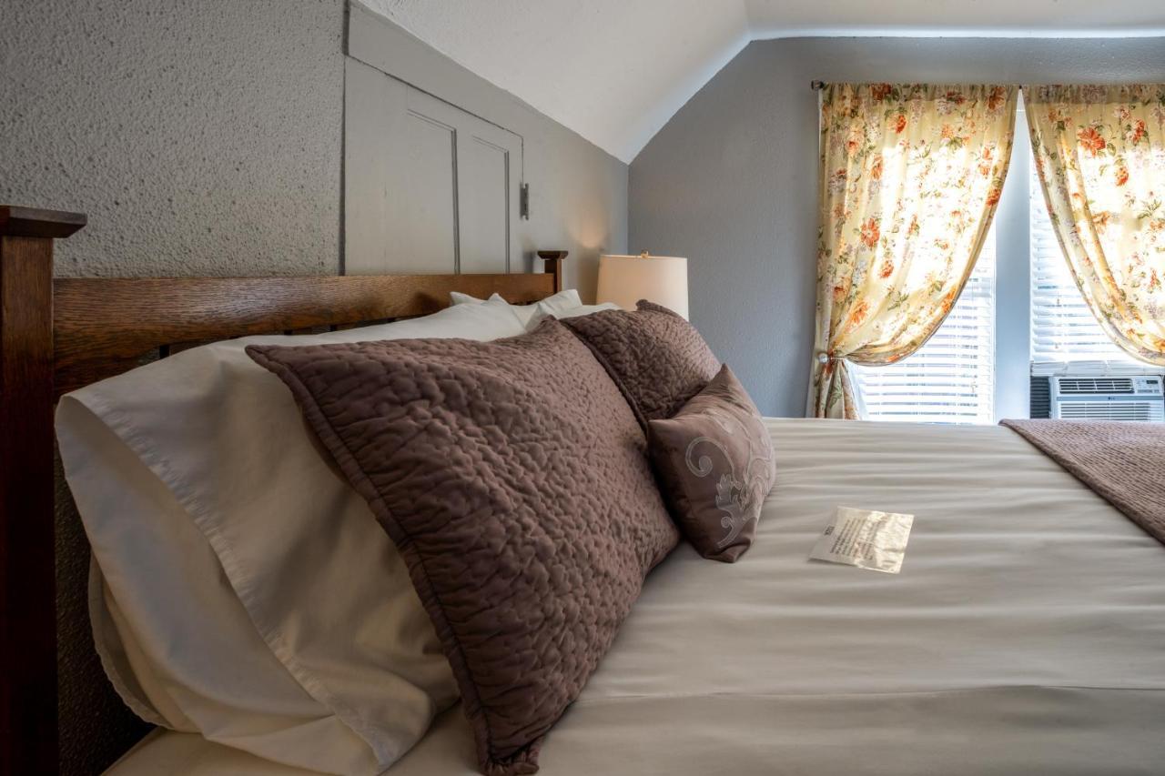 יוריקה ספרינגס 5 Ojo Inn Bed And Breakfast מראה חיצוני תמונה